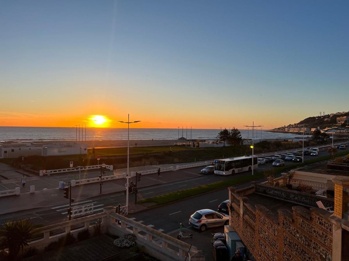 Le Petit Nid Perche Sous Les Toits, Vue Mer Le Havre Exterior photo